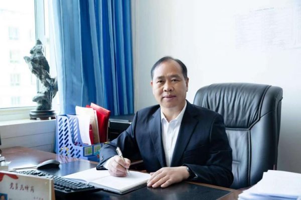 股管家 山海情深·鲁聚“甘”霖②|山东来的董校长：用教育在震后的积石山凿开一束光